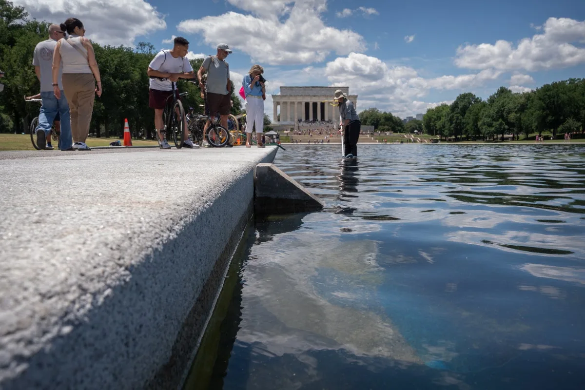 Trump Cites Vandalism as Reflecting Pool Faces Algae and Peeling Paint After Renovation