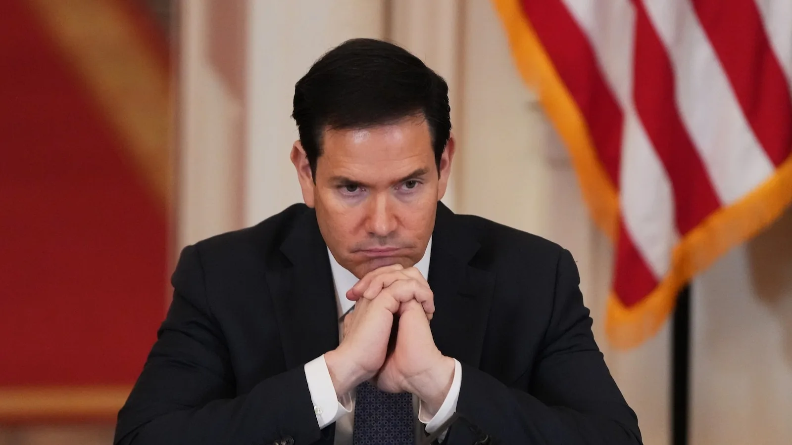 Trump Defends Iran Policy, Urges Allies to Act as Tensions Escalate