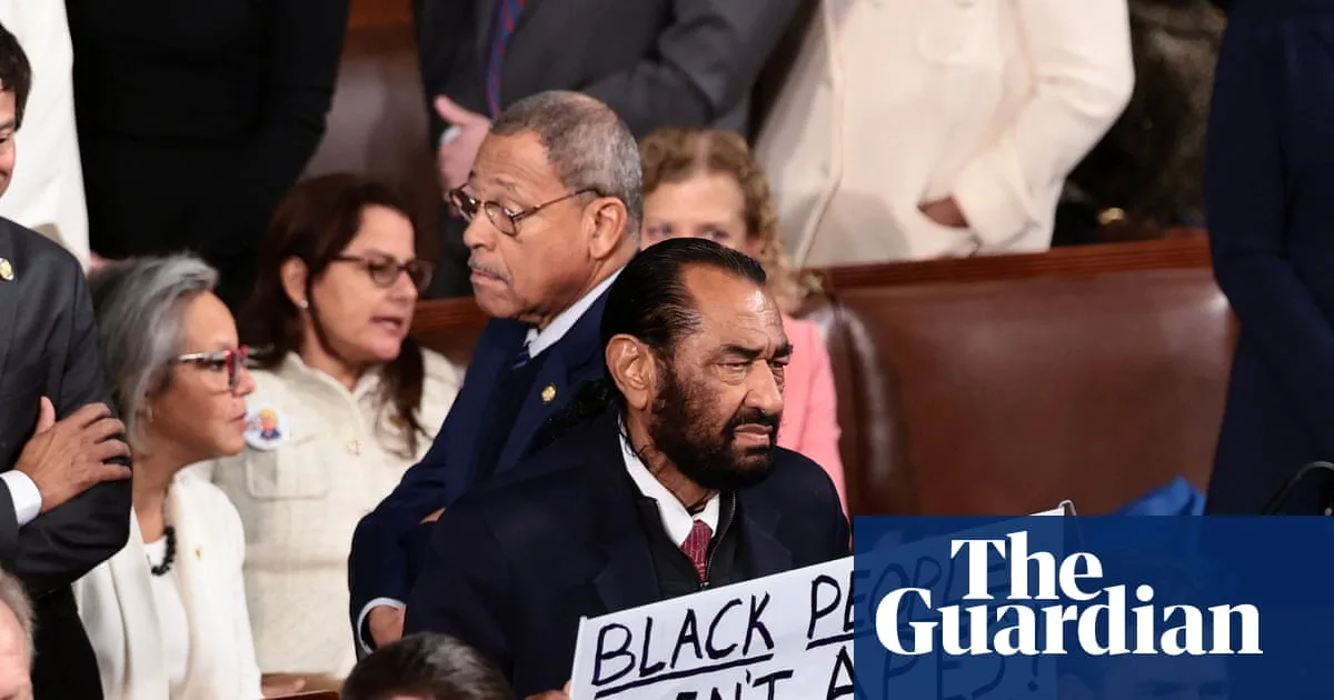 Trump Delivers Longest State of the Union Address Amid Democratic Protest