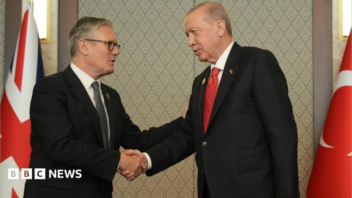 Turkish President Gifts Firearms to NATO Leaders at Summit