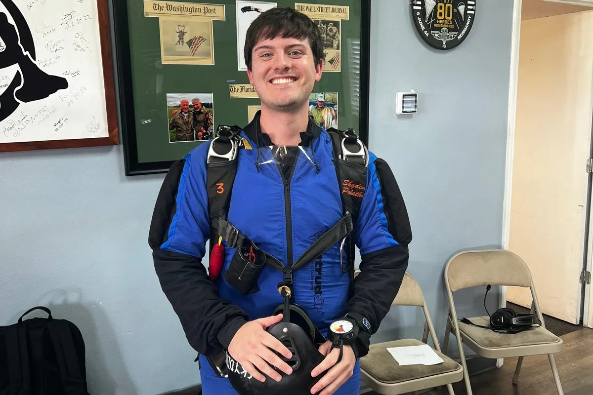 Twelve Killed in Missouri Skydiving Plane Crash, NTSB Investigates