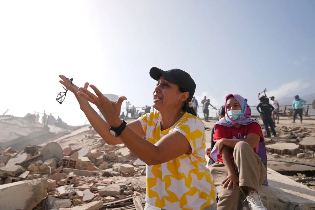 Twin Earthquakes Kill Hundreds in Venezuela as Rescue Efforts Intensify