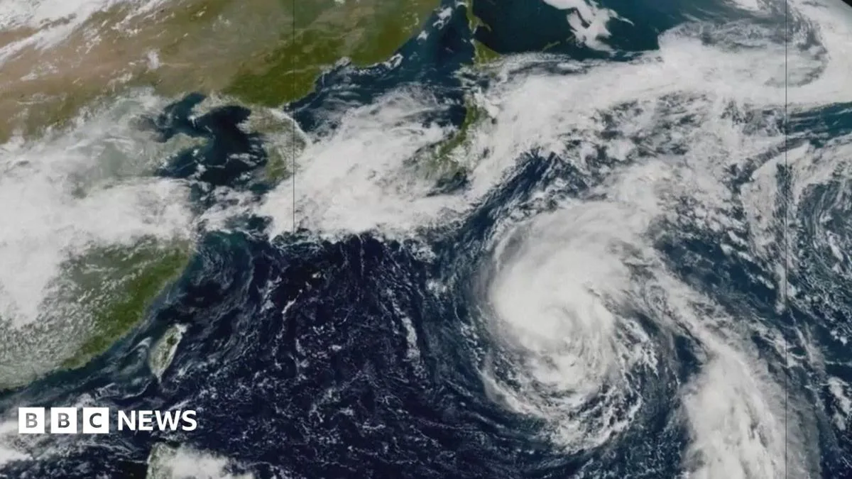 Typhoon Dujuan Brings Heavy Rain and Disruption to Japan’s Eastern Coast
