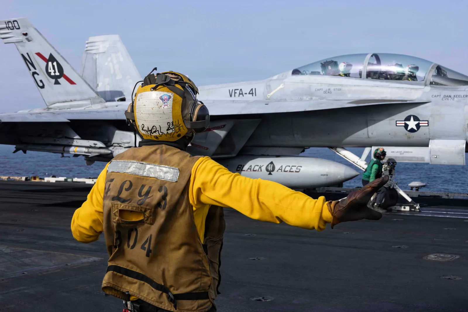 U.S. and Iran Exchange Strikes Near Strait of Hormuz Amid Rising Tensions