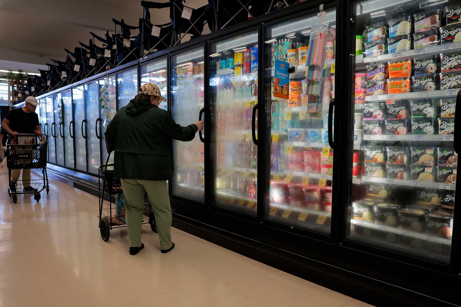 US GDP Growth Slows to 1.5% in Second Quarter Amid Inflation and Trade Pressures