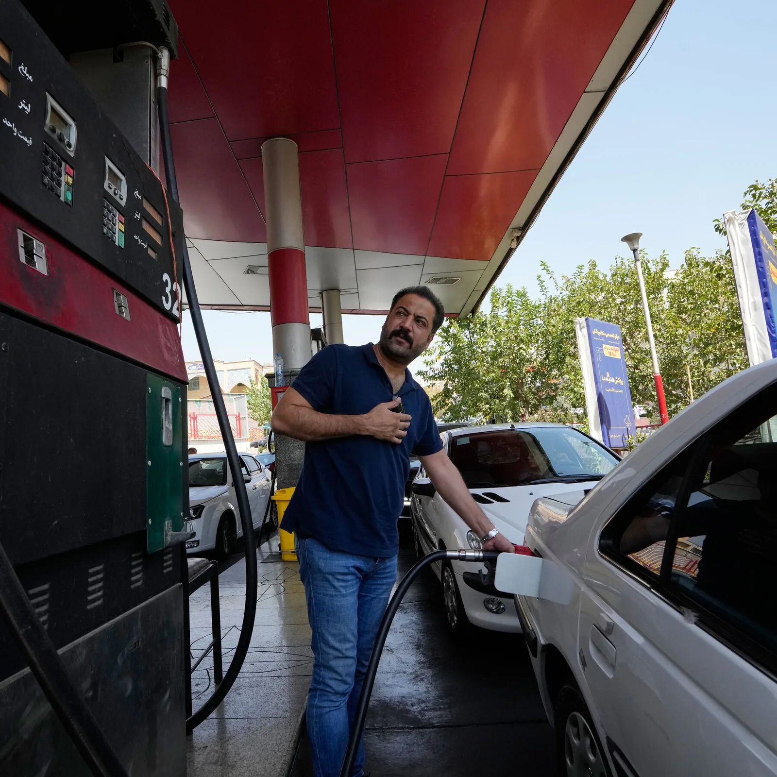 U.S. Expands Sanctions Threats on Iran, Targeting Multiple Sectors and Foreign Entities