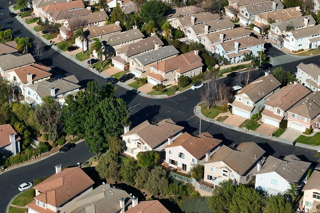 U.S. Housing Starts Reach 15-Month High Amid Rising Mortgage Rates