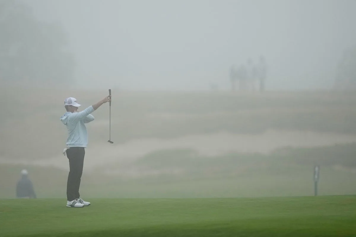 U.S. Open Golf Delayed by Fog at Shinnecock Hills, Few Players Under Par Early