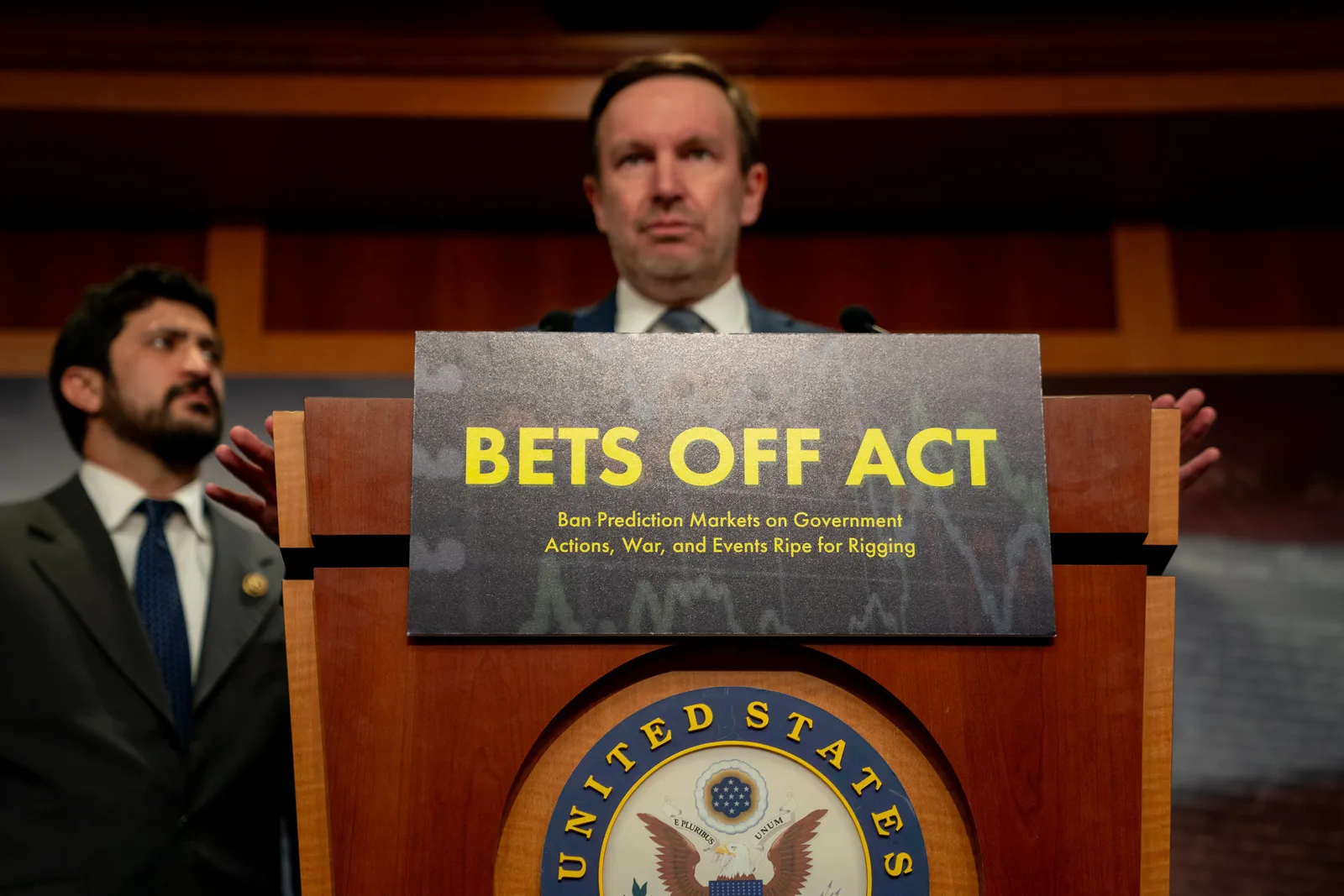 U.S. Senate Approves Ban on Members and Staff Trading in Prediction Markets