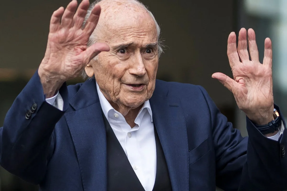 UEFA Holds Emergency Meeting Over FIFA World Cup Stake Sale Proposal