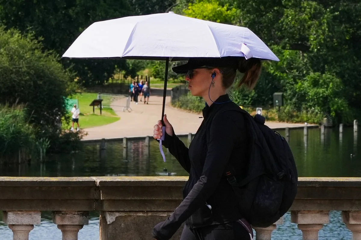 UK Temperatures Forecast to Exceed 30C During May Bank Holiday Heatwave