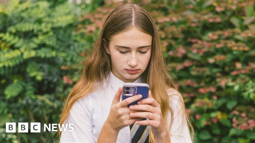 UK Government Plans Social Media Restrictions for Children Under 16