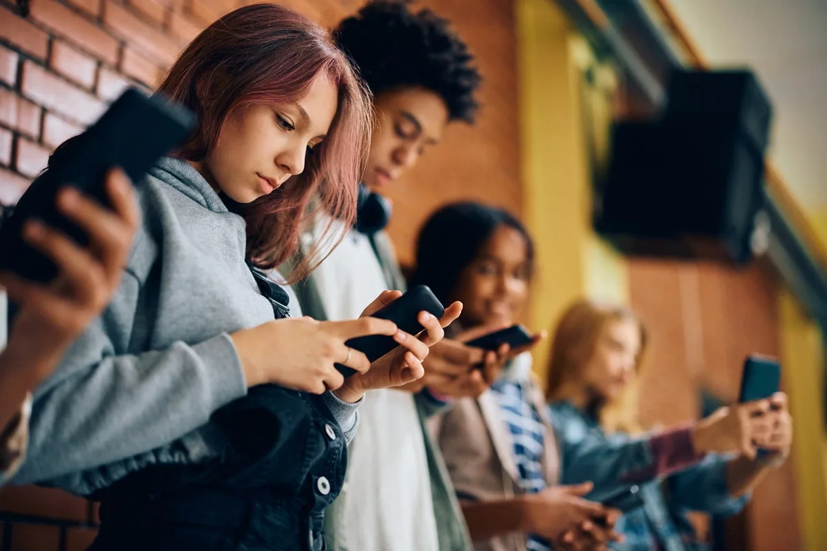 UK Government Plans to Regulate Social Media for Under-16s Without Full Ban