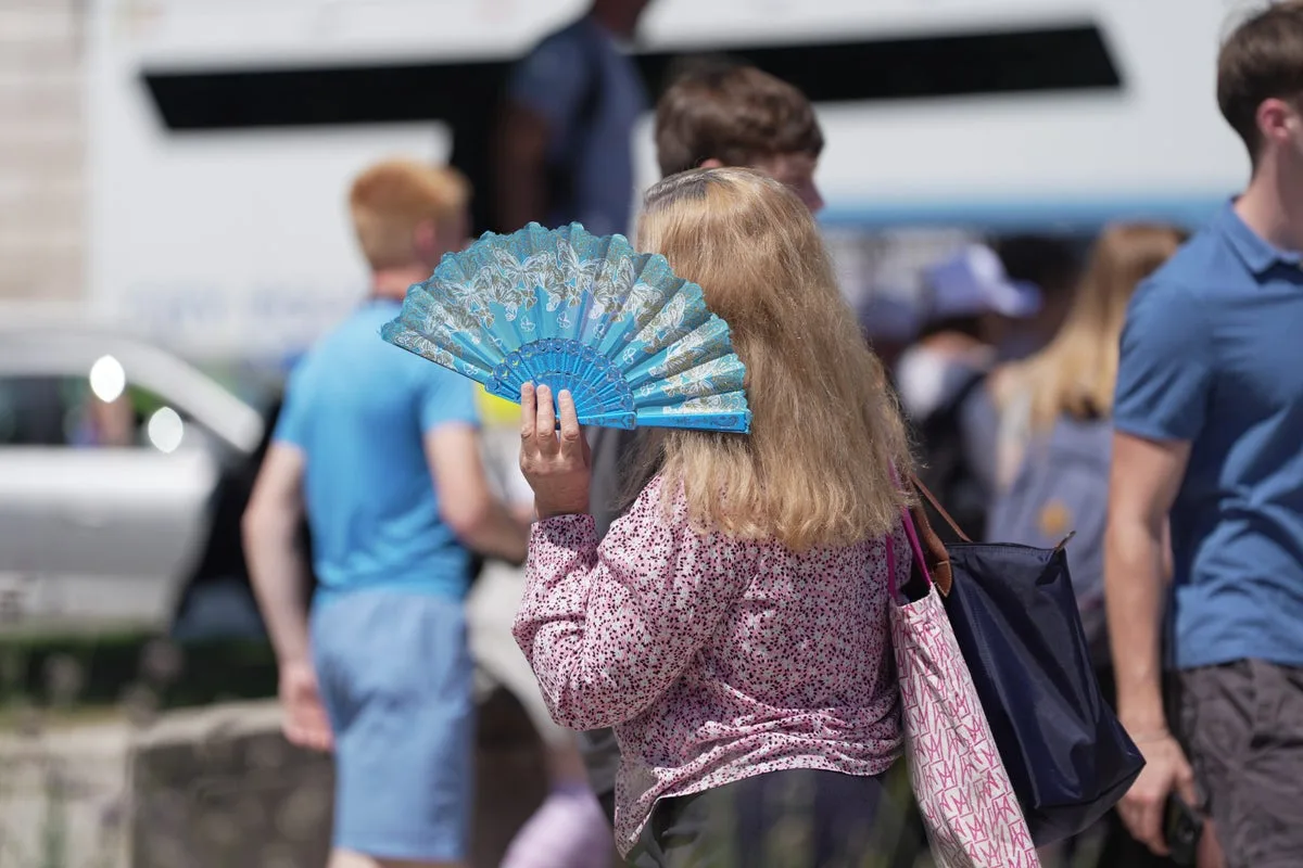 UK Heatwave Expected to Bring Temperatures Above 30C With Health Alerts Issued
