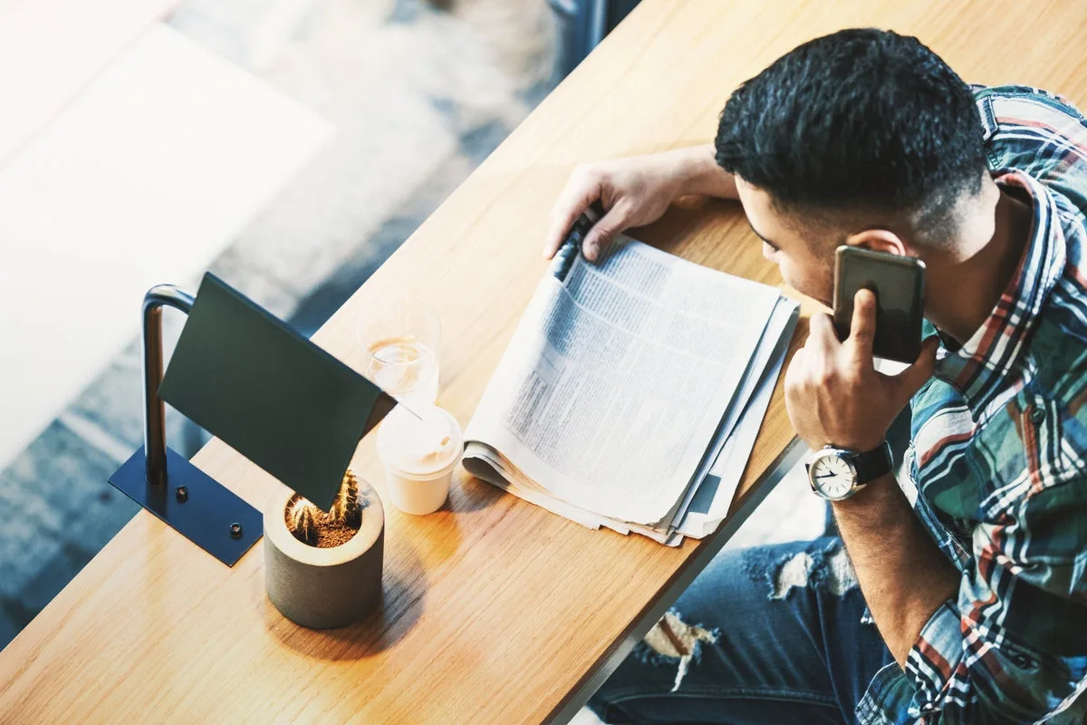 UK Job Vacancies Fall to Lowest Level Since Early 2021