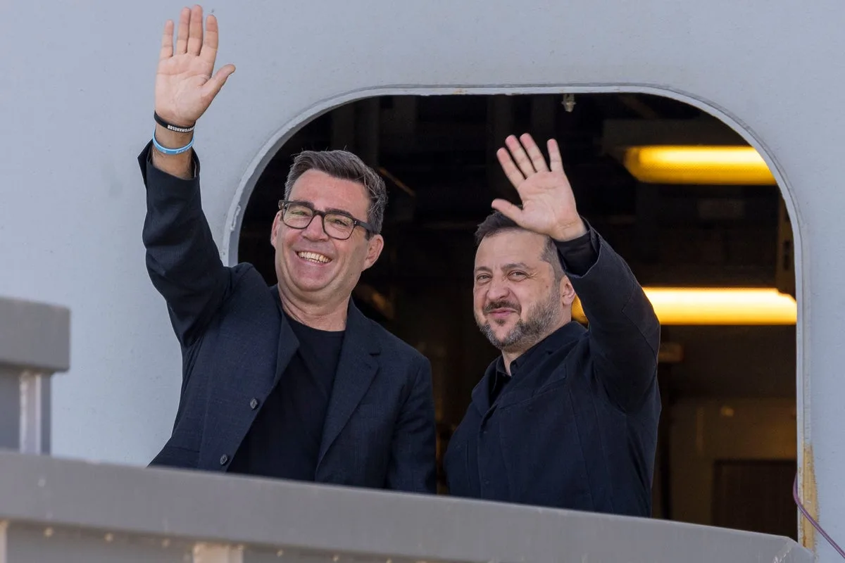 UK Prime Minister Burnham Welcomes Ukraine's Zelenskyy as First International Guest