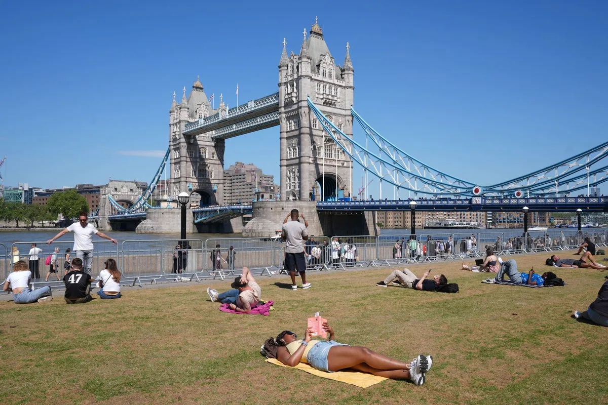 UK Temperatures Forecast to Reach Up to 27C Ahead of Bank Holiday