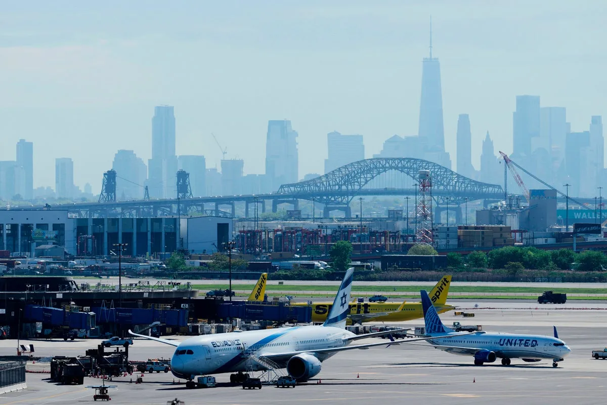 United Airlines Plane Strikes Light Pole on New Jersey Turnpike During Newark Landing
