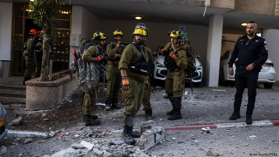 US and Israel Conduct Strikes on Iran; Evacuations and International Responses Reported