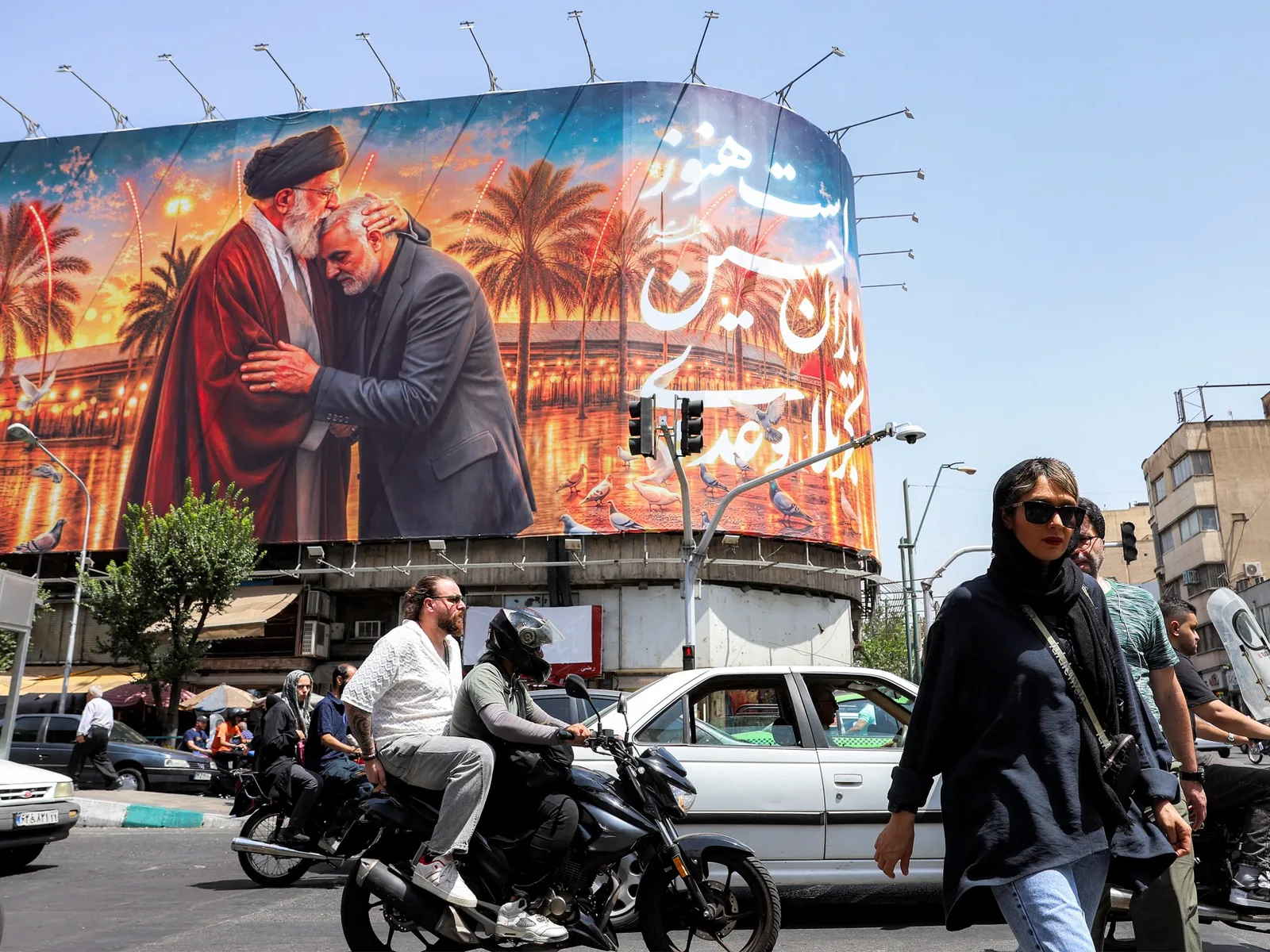 US Envoys Travel to Doha Amid Conflicting Reports on Iran Peace Talks