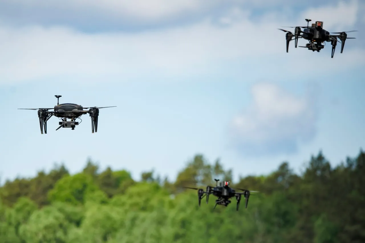 US Imposes Up to 100% Tariffs on Chinese Drones, Boosting Domestic Stocks