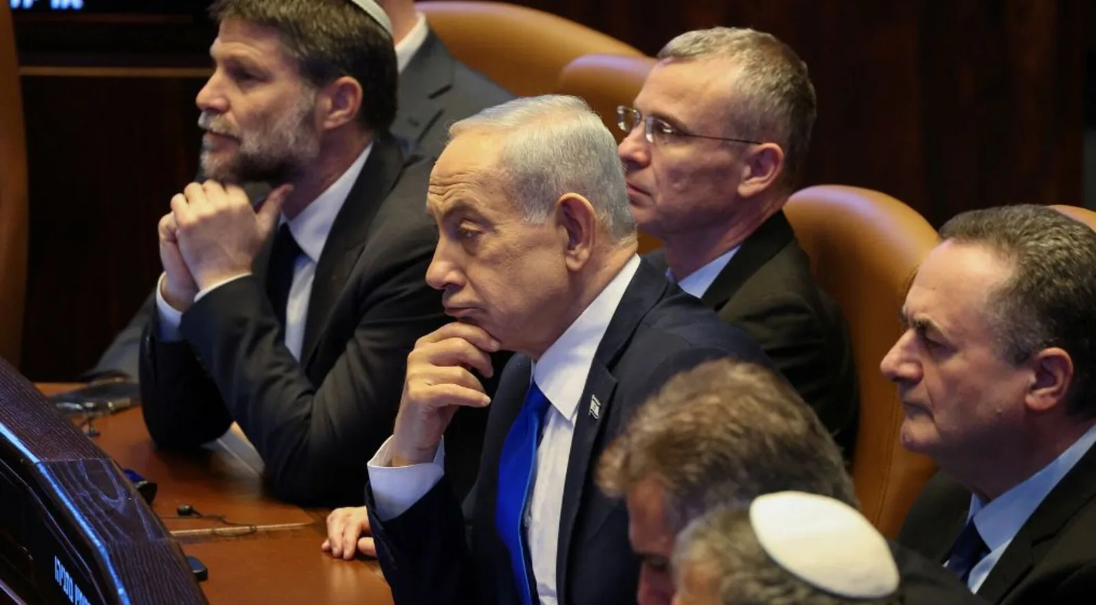 US-Israeli Conflict with Iran Escalates Amid Historical Tensions and Public Concern