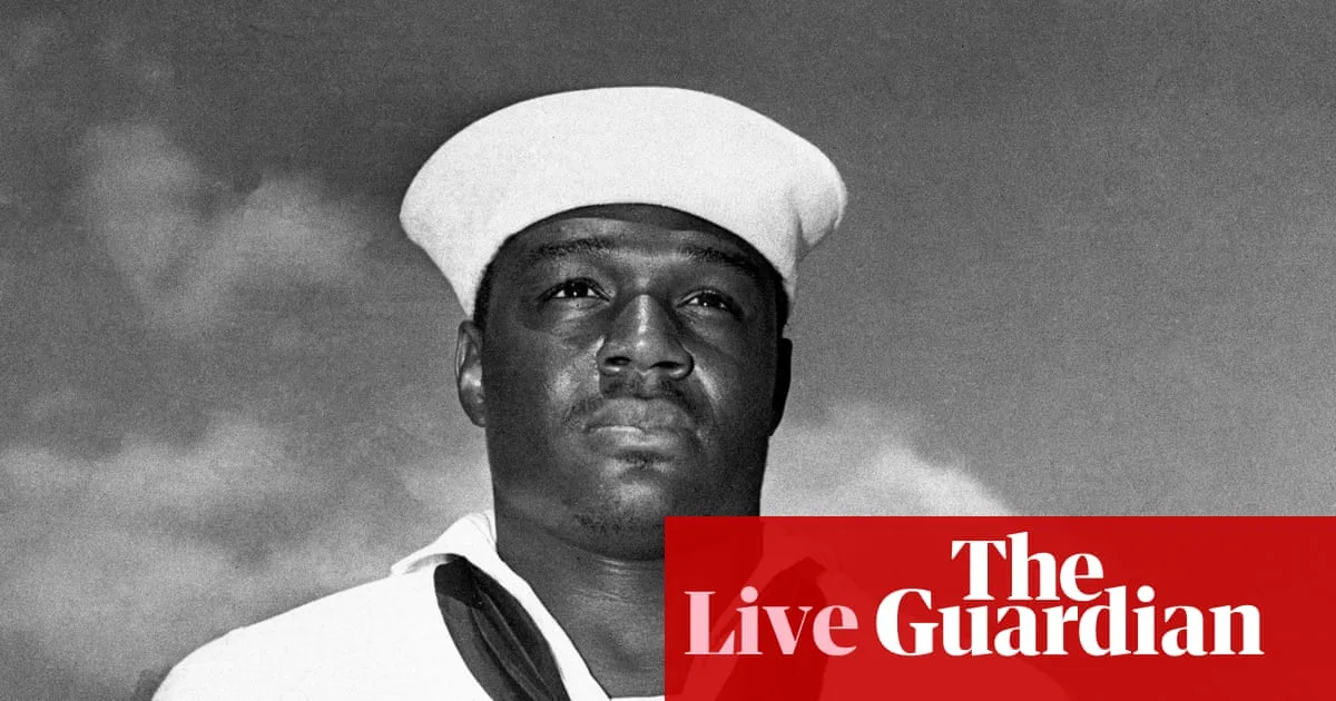 US Navy Reportedly Considers Naming Carrier After Trump Instead of Doris Miller