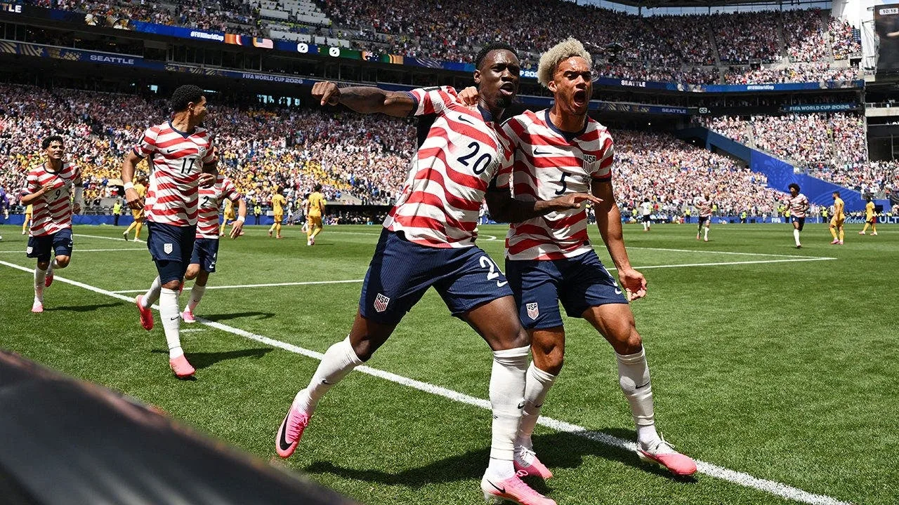 US Men's Soccer Team Defeats Australia 2-0 to Advance in World Cup