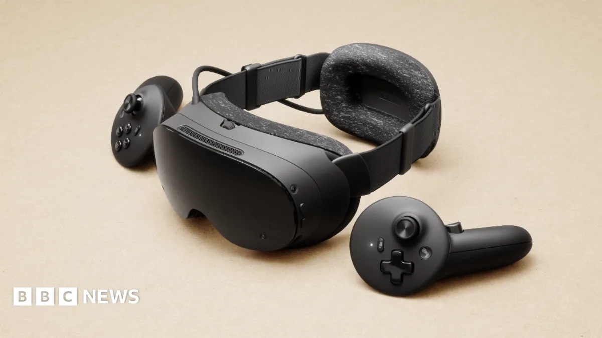 Valve Releases Steam Frame VR Headset with Half-Life: Alyx Included