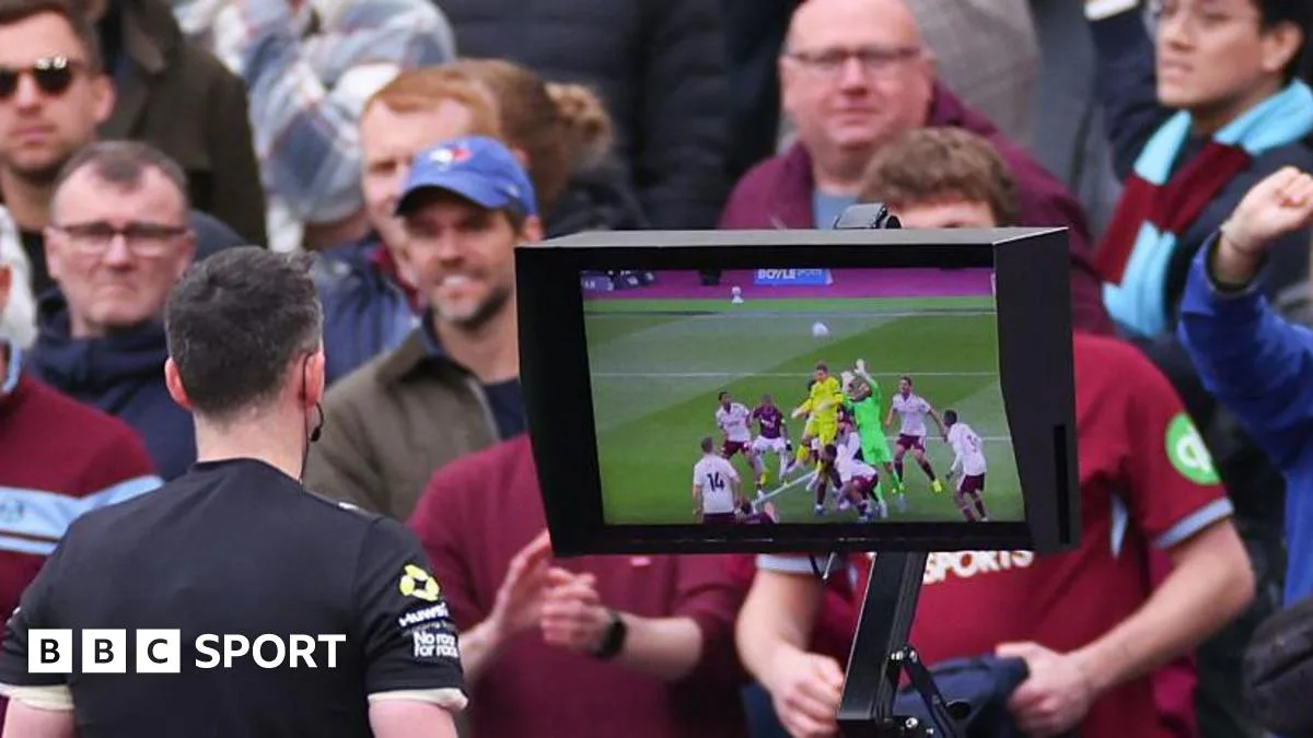 VAR Decision Disallows West Ham Equaliser in Arsenal Premier League Match