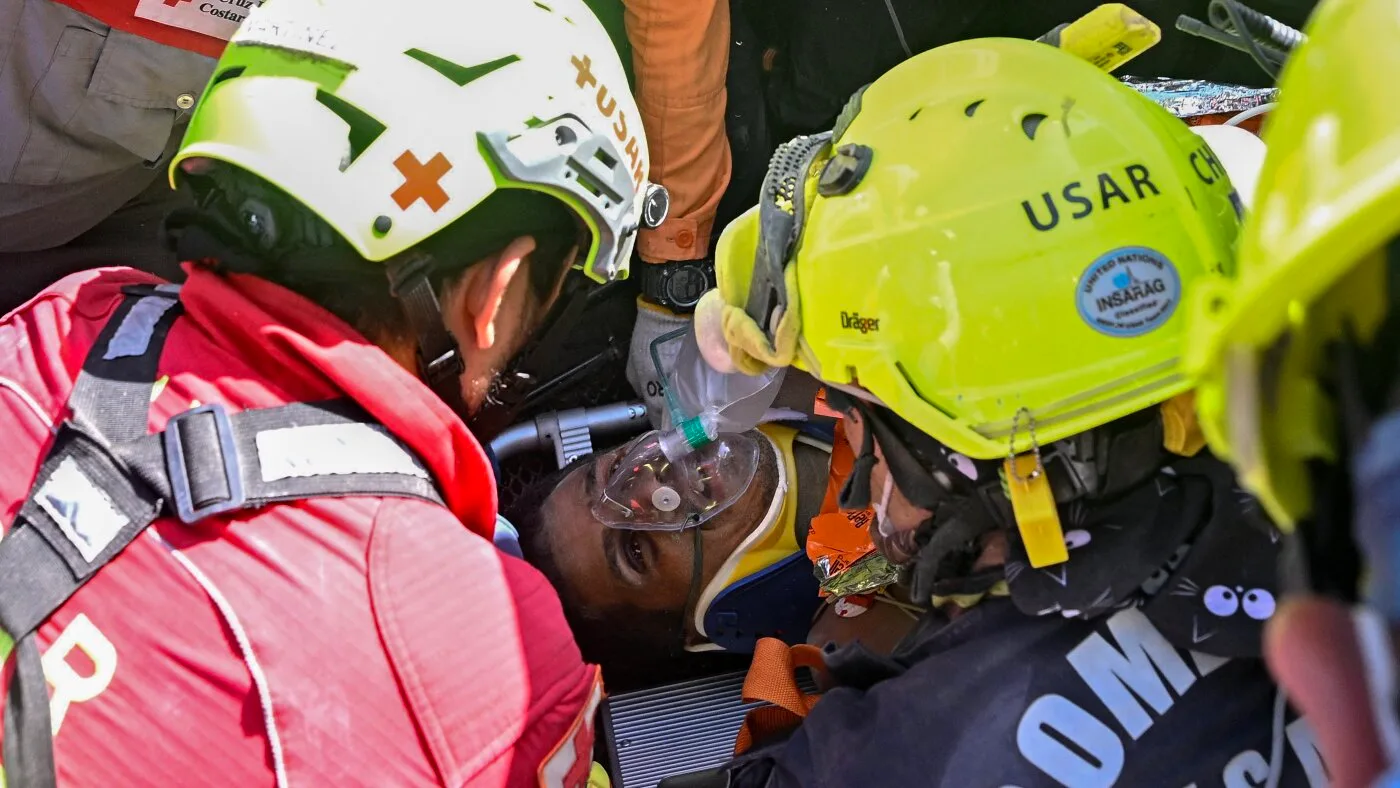 Venezuelan Earthquake Survivors Face Water and Healthcare Challenges