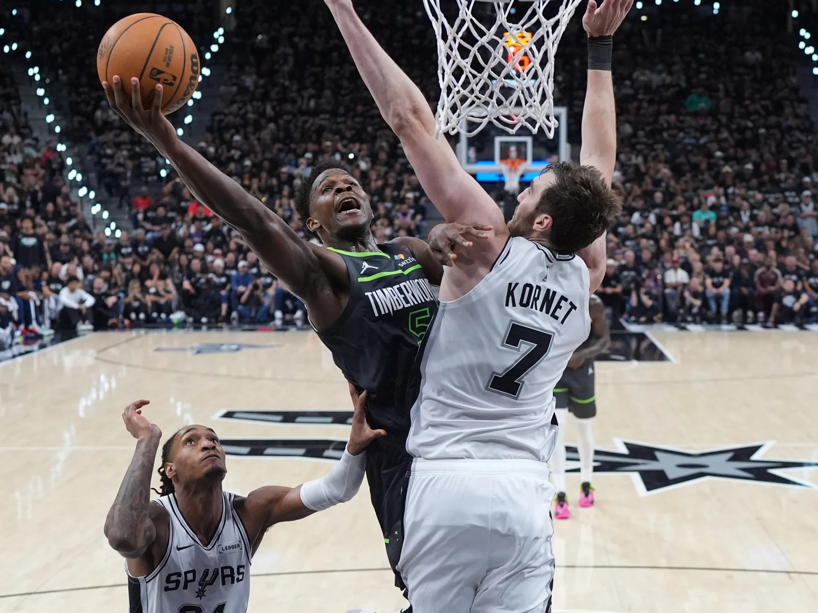 Victor Wembanyama Ejected After Flagrant Foul in Spurs' Game 4 Loss to Timberwolves