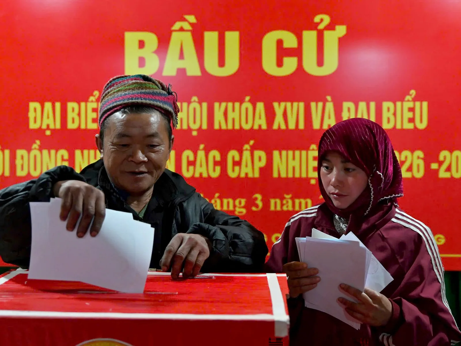 Vietnam Holds Parliamentary Election With Majority Ruling Party Candidates