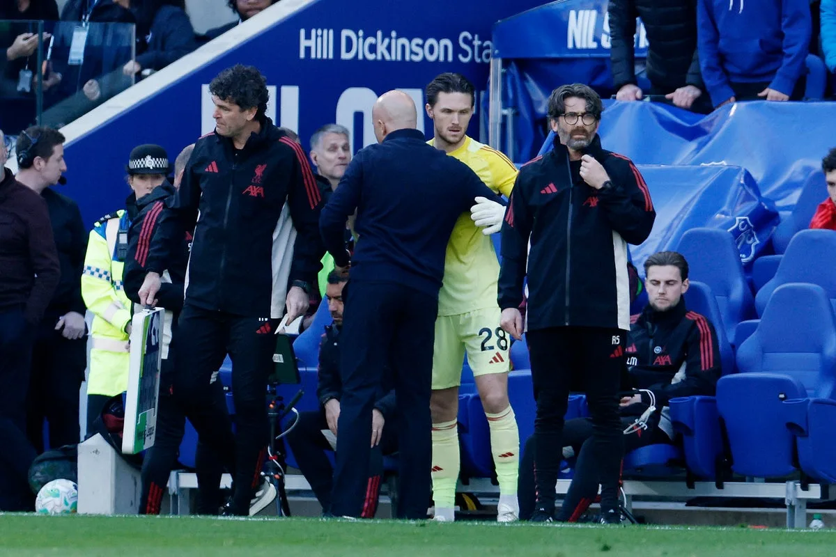 Van Dijk Scores 100th-Minute Winner as Liverpool Defeat Everton in Merseyside Derby