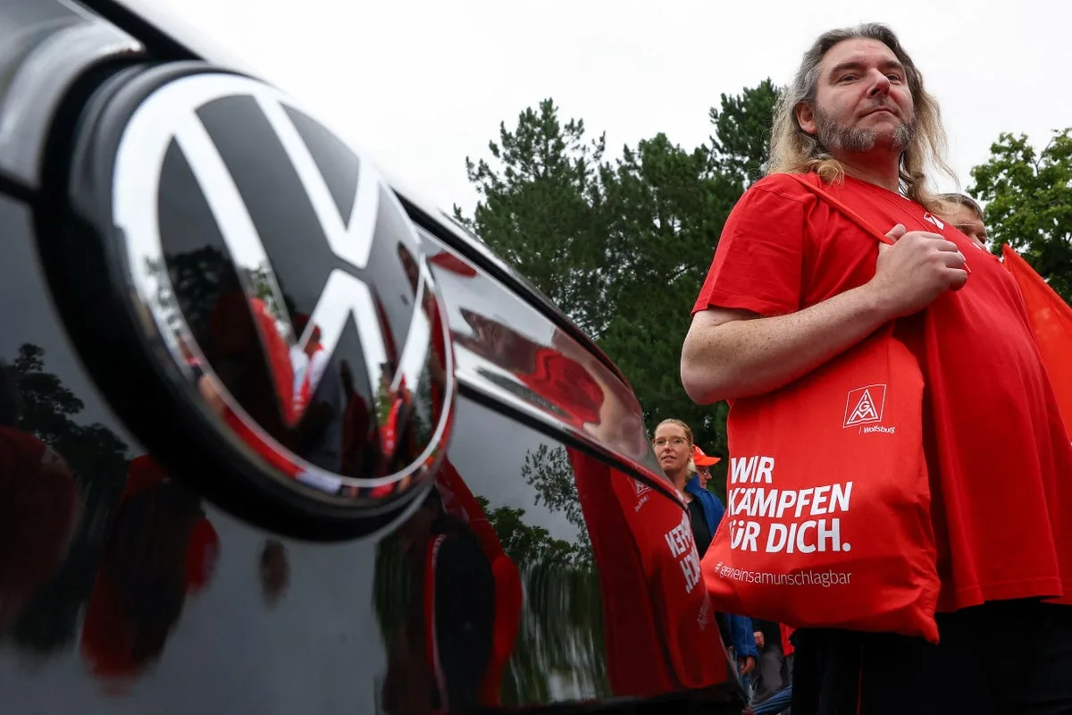 Volkswagen Announces Plans to Cut Model Lineup Amid Falling China Sales