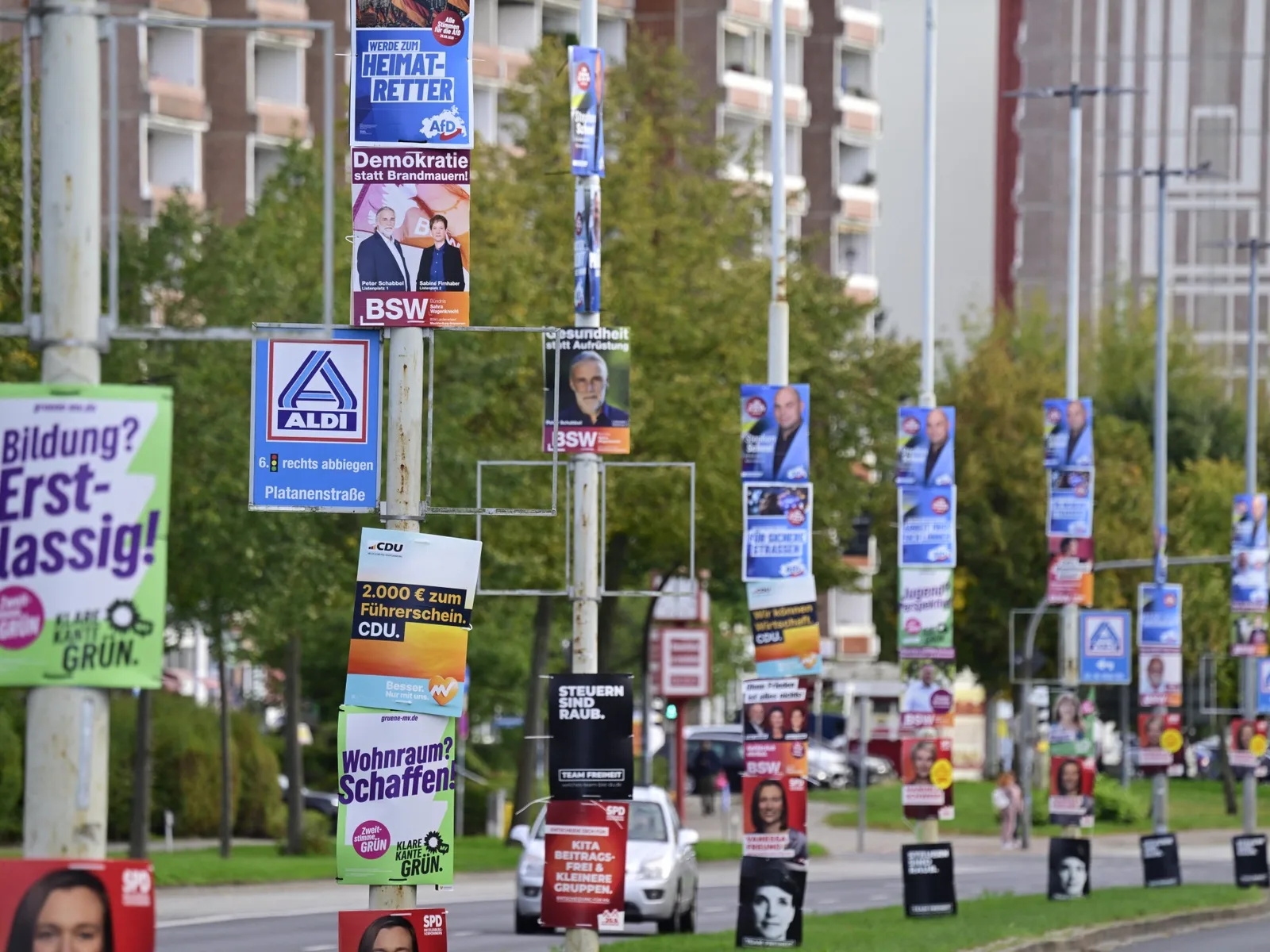 Berlin and Mecklenburg-Western Pomerania Hold State Elections Amid Far-Right Gains