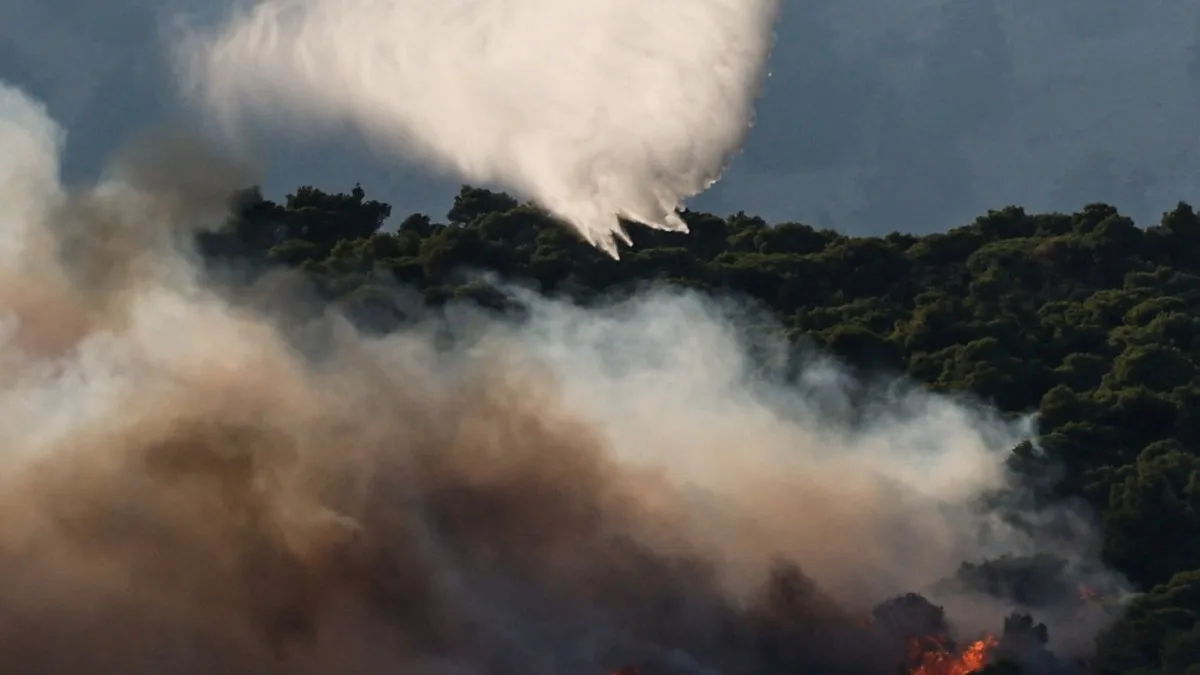 Wildfire Threat Shifts to Greece as French Blazes Show Signs of Easing