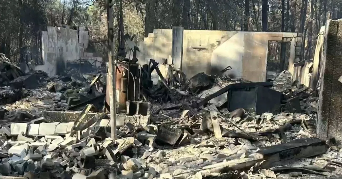 Wildfires in Georgia Destroy Over 100 Homes and Burn Tens of Thousands of Acres