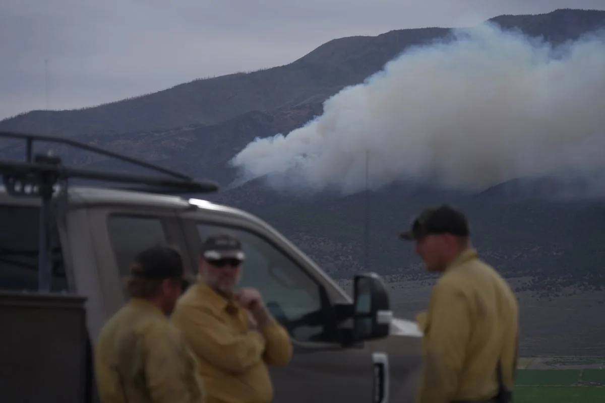 Wildfires Spread in Western US; Three Firefighters Die in Colorado Blaze
