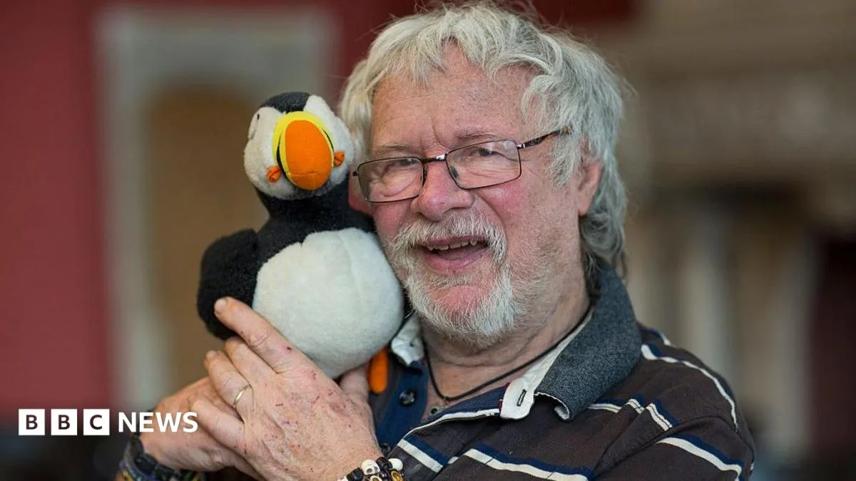 Wildlife Presenter and Comedian Bill Oddie Dies Aged 85