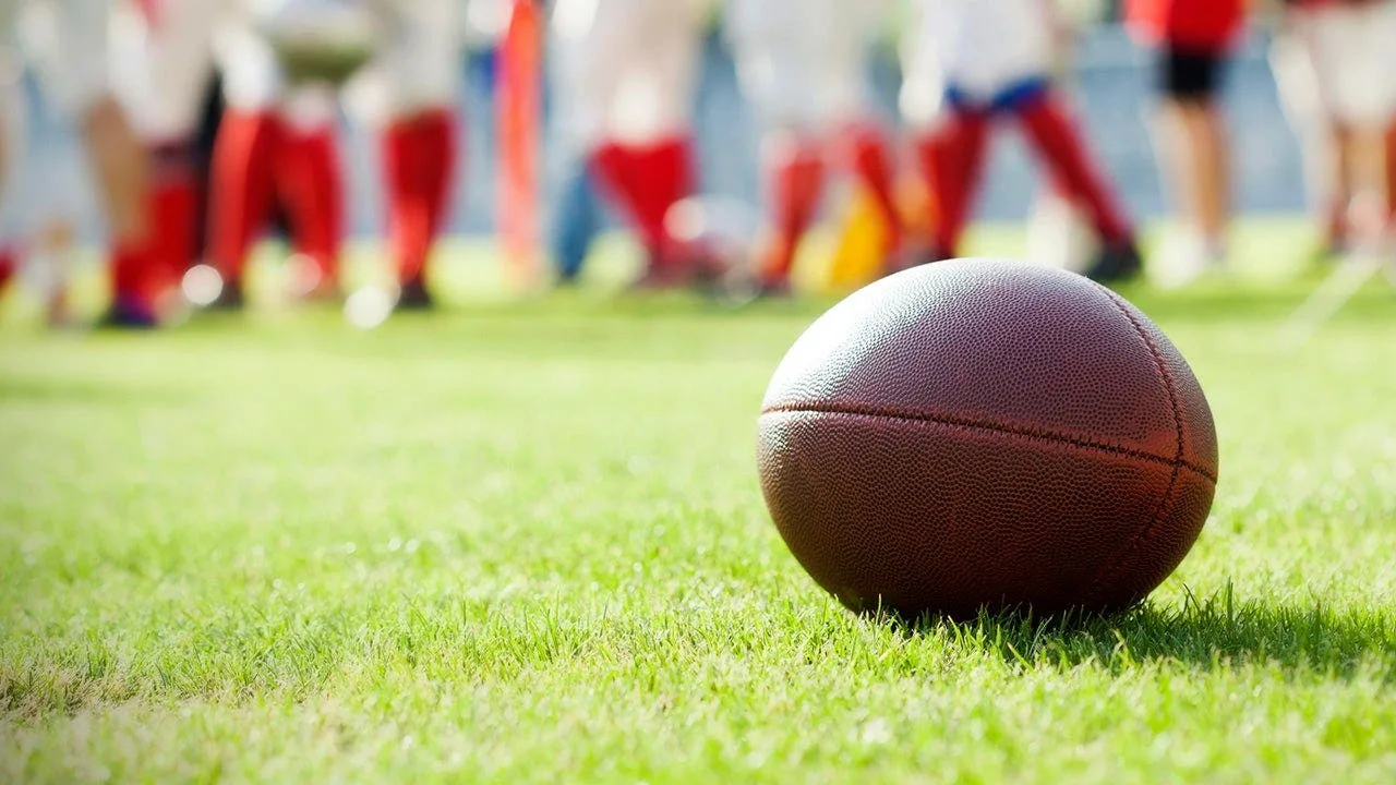 William Jewell College Football Player Dies After On-Field Medical Emergency