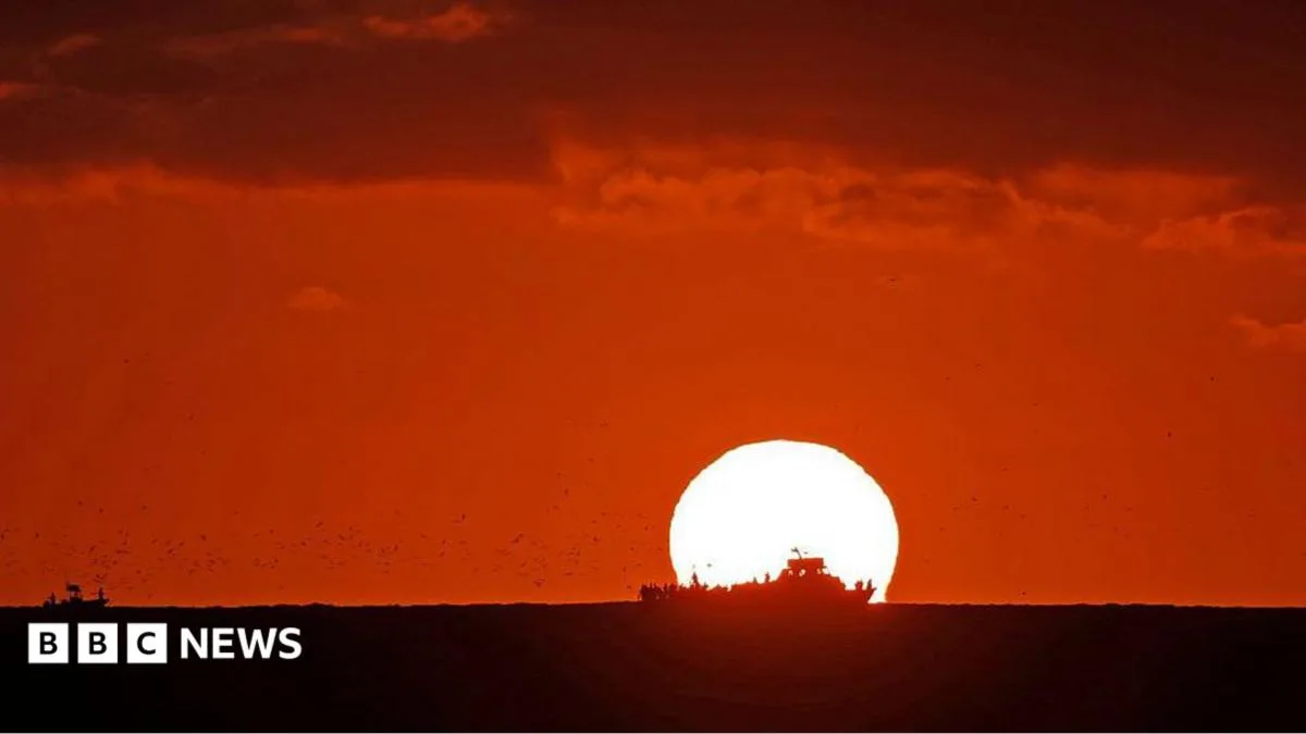 World's Oceans Reach Highest Recorded Temperatures Amid El Niño Conditions