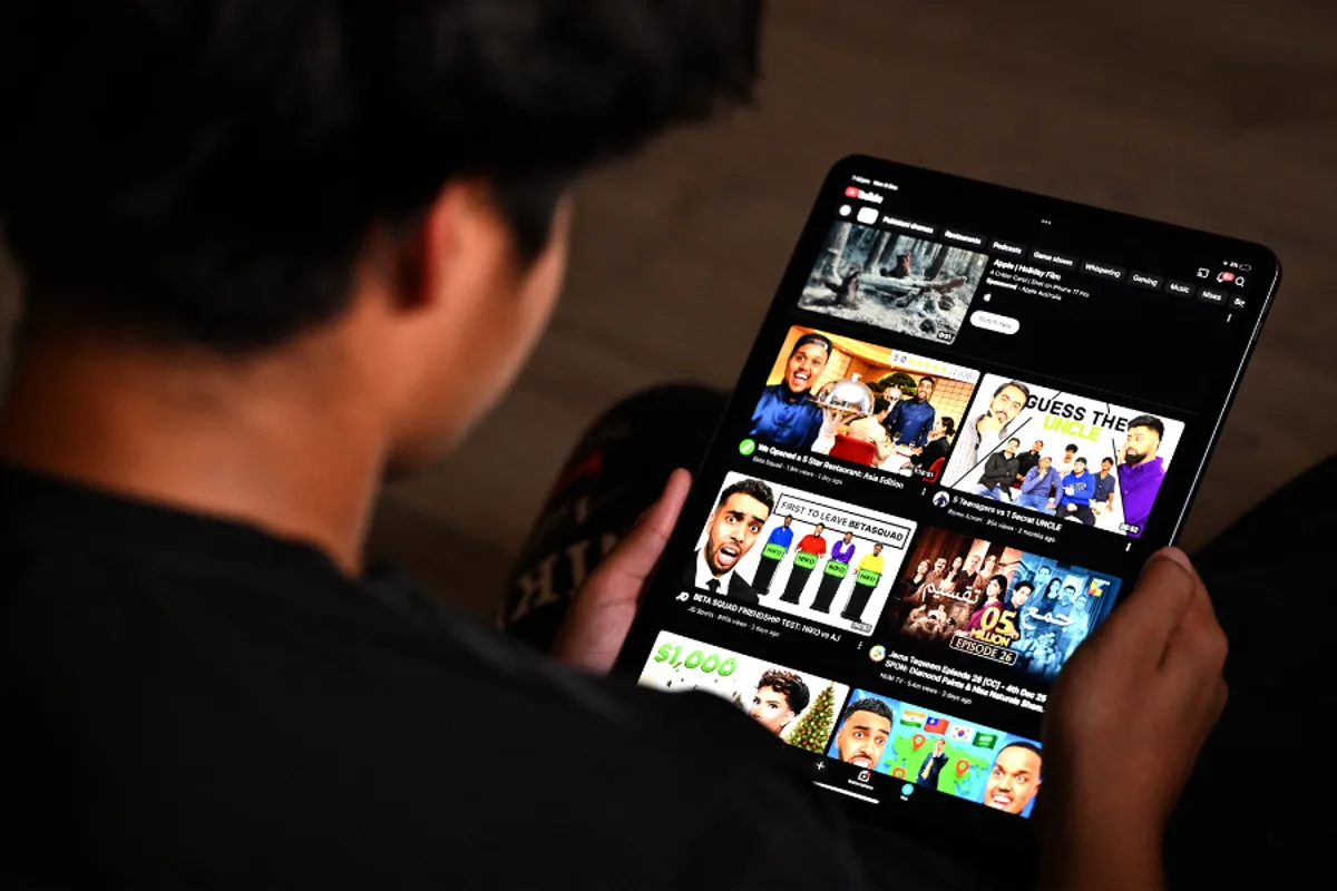 YouTube Introduces Automatic Labels for AI-Generated Photorealistic Videos